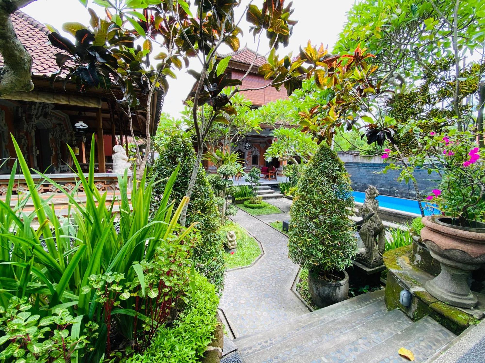 Aura Bisma Guesthouse Ubud Exterior foto